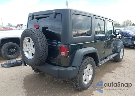 2011 Jeep Wrangler Unlimited Sport z USA, uszkodzony, nr VIN 1J4BA3H12BL513136